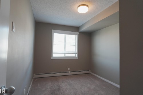313 3211 James Mowatt Trail, Edmonton, AB - Indoor Photo Showing Other Room