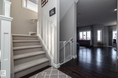 2208 Casey Crescent, Edmonton, AB - Indoor Photo Showing Other Room