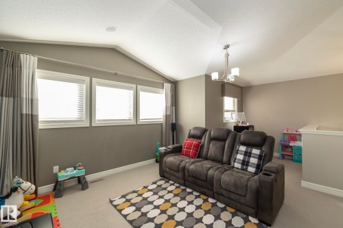 2208 Casey Crescent, Edmonton, AB - Indoor Photo Showing Other Room