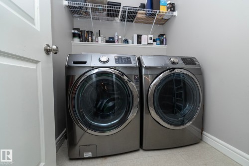 2208 Casey Crescent, Edmonton, AB - Indoor Photo Showing Laundry Room