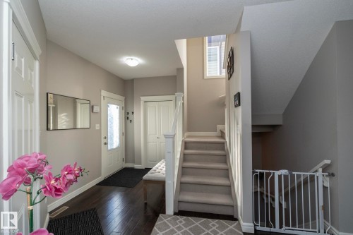 2208 Casey Crescent, Edmonton, AB - Indoor Photo Showing Other Room