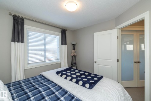 2208 Casey Crescent, Edmonton, AB - Indoor Photo Showing Bedroom