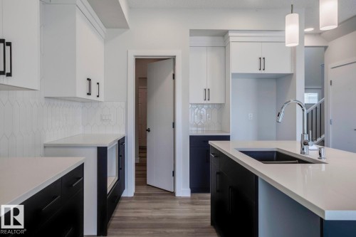 2831 191 Street, Edmonton, AB - Indoor Photo Showing Kitchen