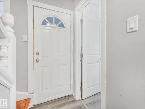 11532 88 Street, Edmonton, AB - Indoor Photo Showing Other Room