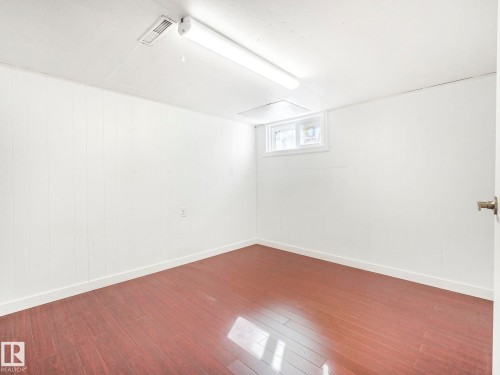 11532 88 Street, Edmonton, AB - Indoor Photo Showing Other Room