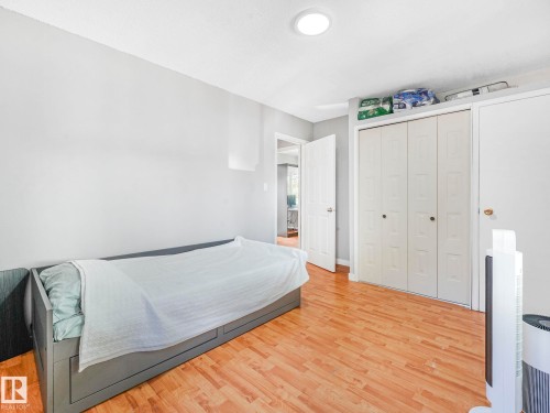 11532 88 Street, Edmonton, AB - Indoor Photo Showing Bedroom