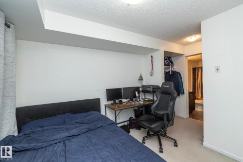 215 5810 Mullen Place, Edmonton, AB - Indoor Photo Showing Bedroom