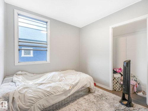 11408 81 Street, Edmonton, AB - Indoor Photo Showing Bedroom