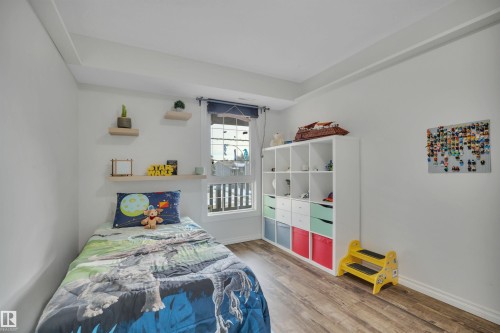 5926 172 Street, Edmonton, AB - Indoor Photo Showing Bedroom