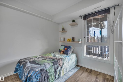 5926 172 Street, Edmonton, AB - Indoor Photo Showing Bedroom