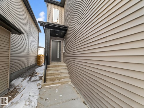 364 Bluff Cove, Leduc, AB - Outdoor