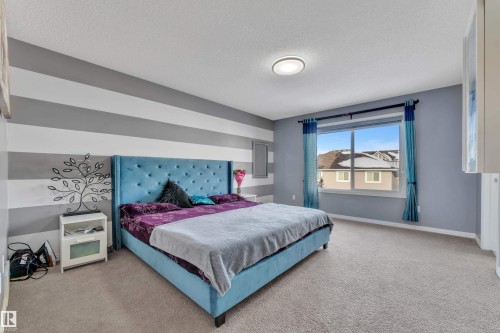 5516 5 Avenue, Edmonton, AB - Indoor Photo Showing Bedroom