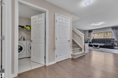 5516 5 Avenue, Edmonton, AB - Indoor Photo Showing Laundry Room