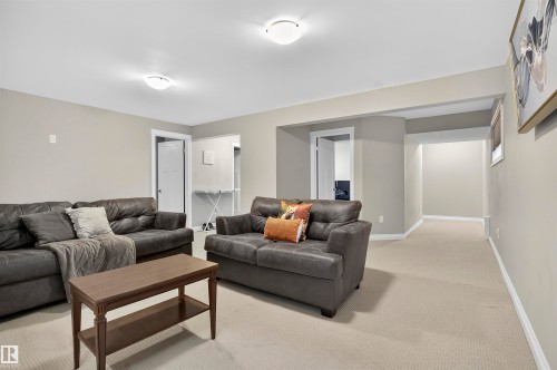 618 Adams Way Sw, Edmonton, AB - Indoor Photo Showing Living Room