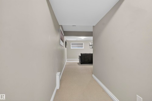 618 Adams Way Sw, Edmonton, AB - Indoor Photo Showing Other Room