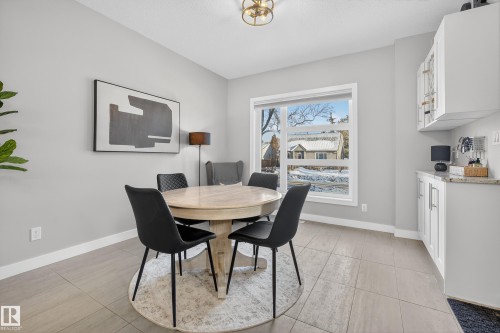 11016 122 Street Nw, Edmonton, AB - Indoor Photo Showing Dining Room