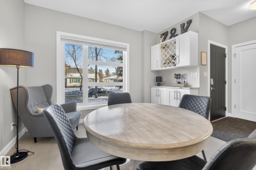 11016 122 Street Nw, Edmonton, AB - Indoor Photo Showing Dining Room