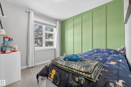 11016 122 Street Nw, Edmonton, AB - Indoor Photo Showing Bedroom