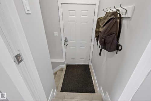 11016 122 Street Nw, Edmonton, AB - Indoor Photo Showing Other Room