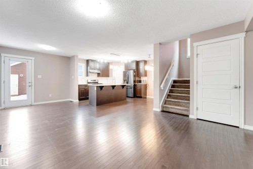 245 Ebbers Boulevard, Edmonton, AB - Indoor Photo Showing Living Room