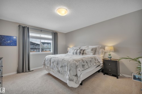 2394 Cassidy Way, Edmonton, AB - Indoor Photo Showing Bedroom
