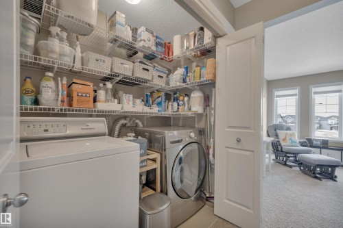 2394 Cassidy Way, Edmonton, AB - Indoor Photo Showing Laundry Room