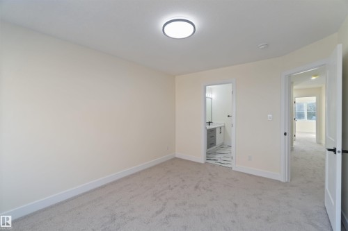 8319 81Ave, Edmonton, AB - Indoor Photo Showing Other Room
