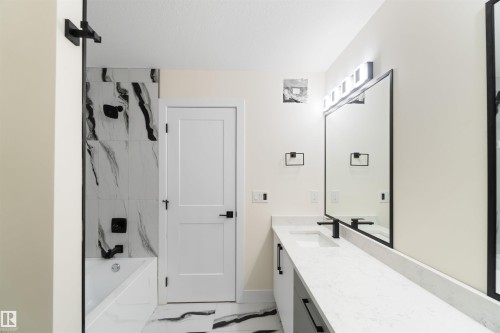 2nd floor - 8319 81Ave, Edmonton, AB - Indoor