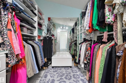 9720 65 Avenue, Edmonton, AB - Indoor With Storage