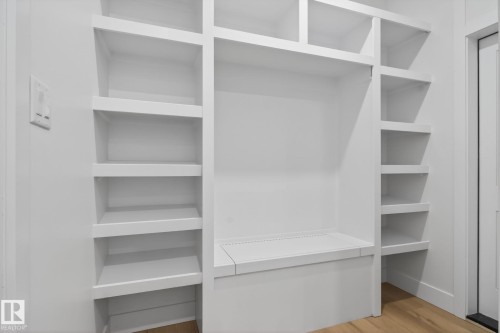 92 Eldridge Point(E), St. Albert, AB - Indoor With Storage