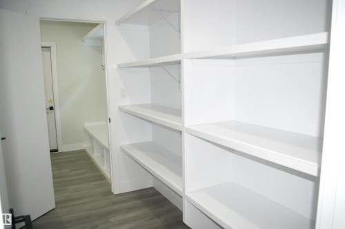 3706 46 Avenue, Beaumont, AB - Indoor With Storage