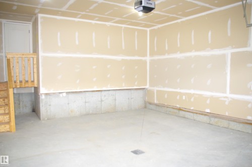 3706 46 Avenue, Beaumont, AB - Indoor