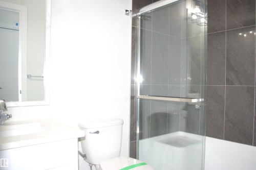3-piece on main - 3706 46 Avenue, Beaumont, AB - Indoor Photo Showing Bathroom