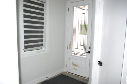 3706 46 Avenue, Beaumont, AB - Indoor Photo Showing Other Room