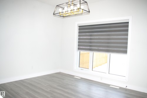 3706 46 Avenue, Beaumont, AB - Indoor Photo Showing Other Room