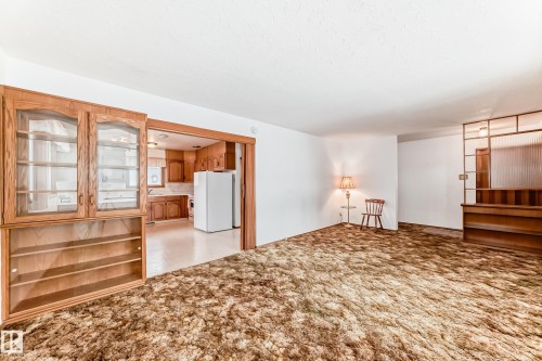 13116 128A Avenue, Edmonton, AB - Indoor