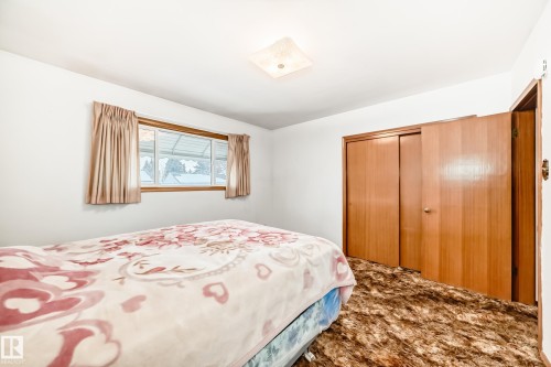 13116 128A Avenue, Edmonton, AB - Indoor Photo Showing Bedroom