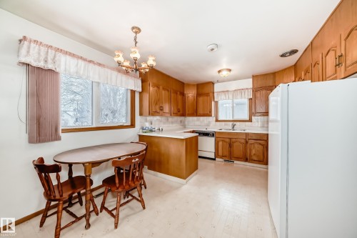 13116 128A Avenue, Edmonton, AB - Indoor