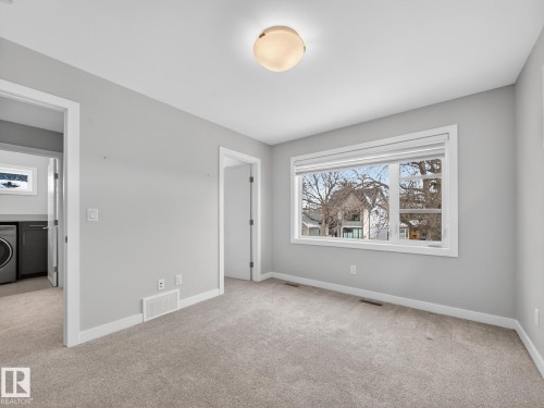 9803 74 Avenue, Edmonton, AB - Indoor Photo Showing Other Room