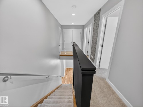 9803 74 Avenue, Edmonton, AB - Indoor Photo Showing Other Room