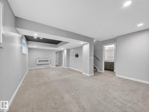 9803 74 Avenue, Edmonton, AB - Indoor Photo Showing Other Room