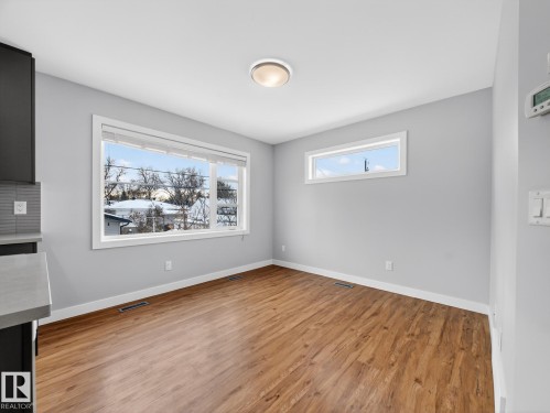 9803 74 Avenue, Edmonton, AB - Indoor Photo Showing Other Room