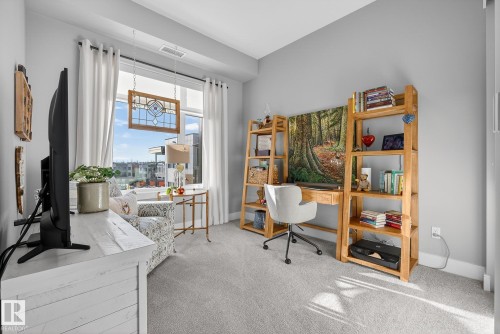 401 7471 May Common, Edmonton, AB - Indoor Photo Showing Other Room