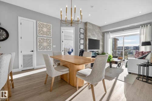 401 7471 May Common, Edmonton, AB - Indoor Photo Showing Dining Room