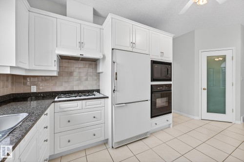 83 53302 Rge Road 261, Rural Parkland County, AB - Indoor Photo Showing Kitchen