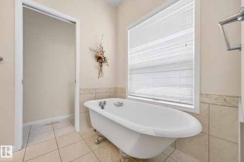 83 53302 Rge Road 261, Rural Parkland County, AB - Indoor Photo Showing Bathroom