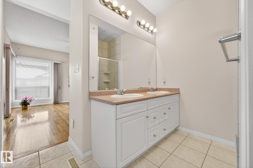 83 53302 Rge Road 261, Rural Parkland County, AB - Indoor Photo Showing Bathroom