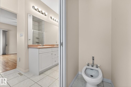 83 53302 Rge Road 261, Rural Parkland County, AB - Indoor Photo Showing Bathroom