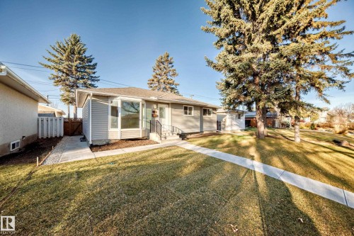 8108 163 Street, Edmonton, AB - Outdoor