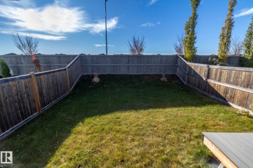 7257 Armour Crescent, Edmonton, AB - Outdoor